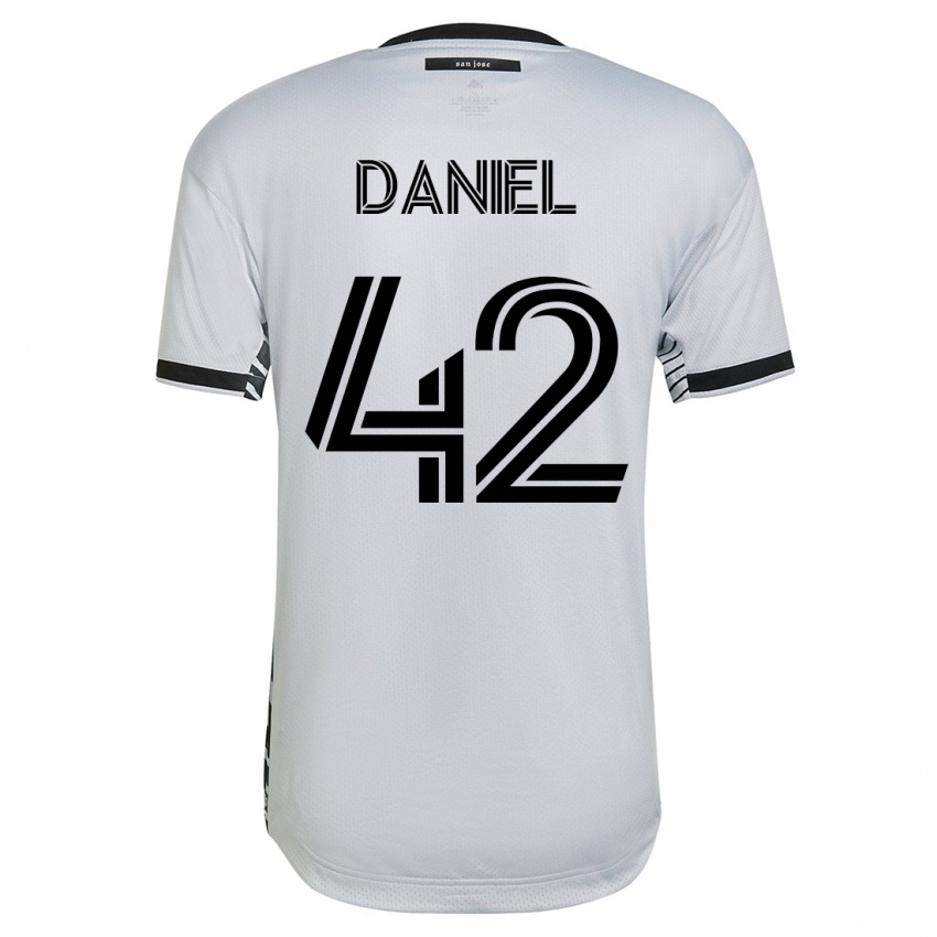 Férfi Daniel #42 Fehér Idegenbeli Jersey 2023/24 Mez Póló Ing